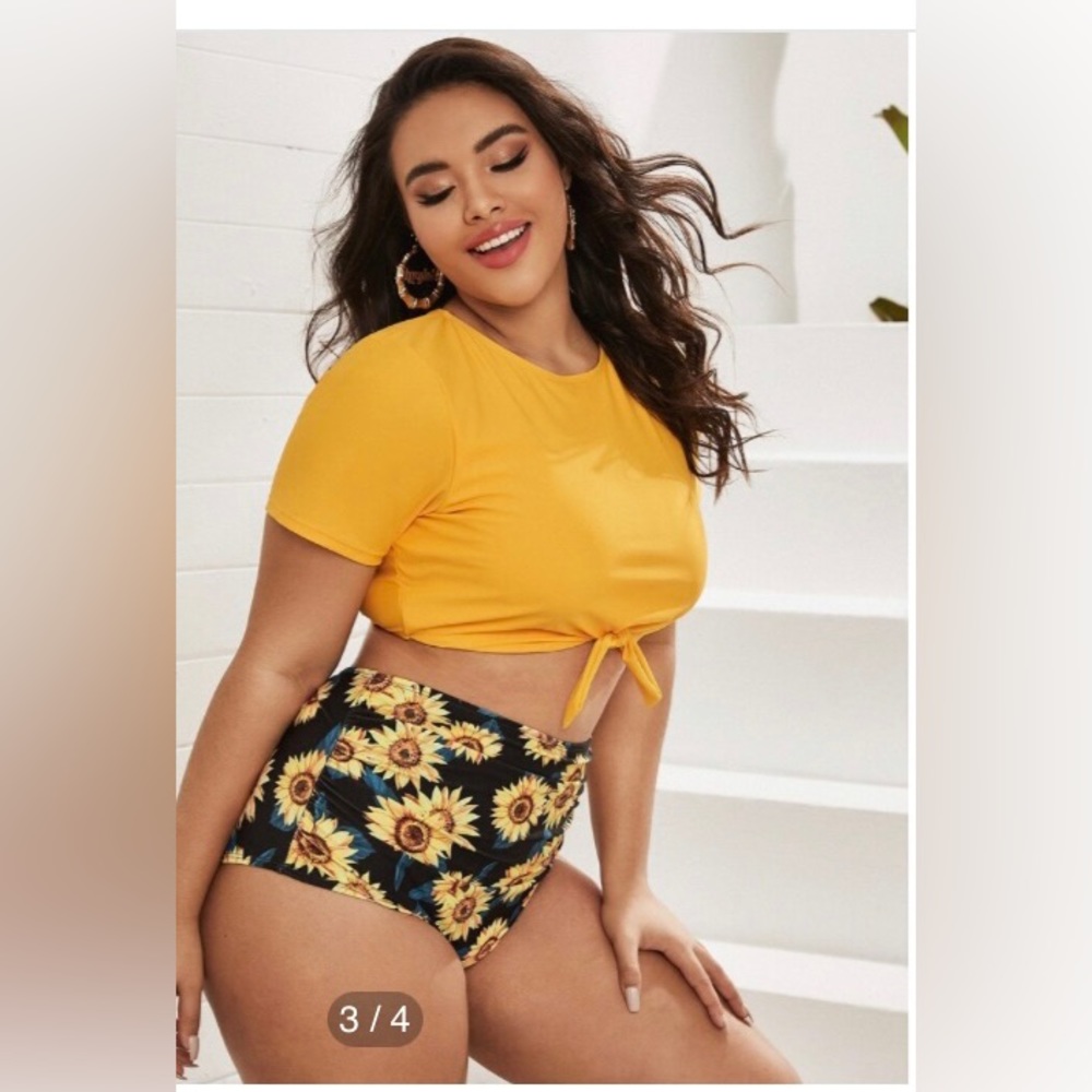 Sunflower Print Tie Front Bikini Swimsuit With Short Sleeve